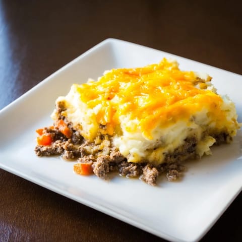 Budget Shepherds Pie Cheesy